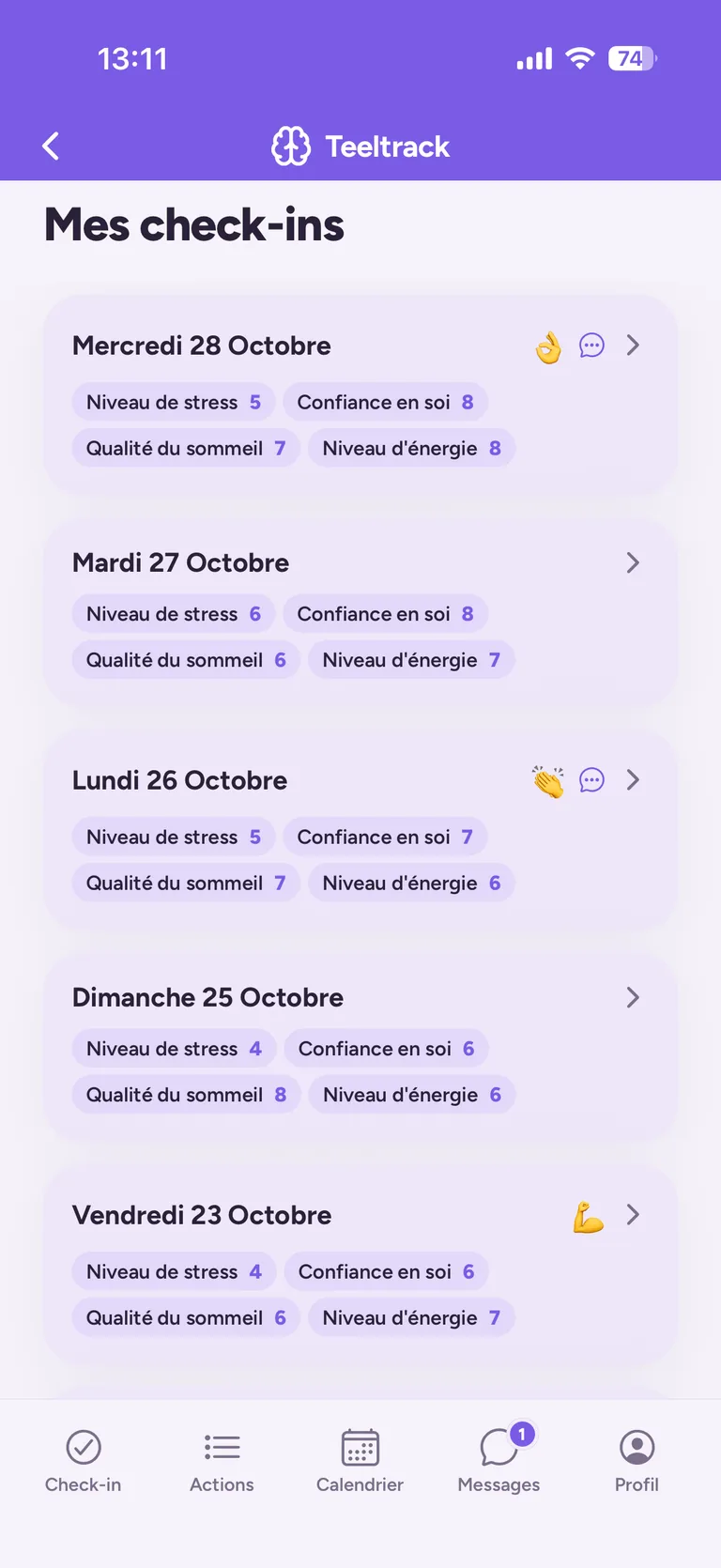 Historique des check-ins dans l'app Teeltrack, avec les réactions et les mots du coach